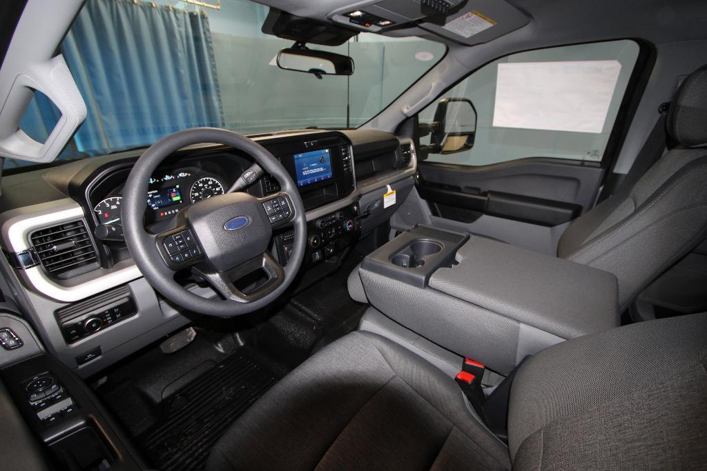 new 2025 Ford F-250 car, priced at $56,640