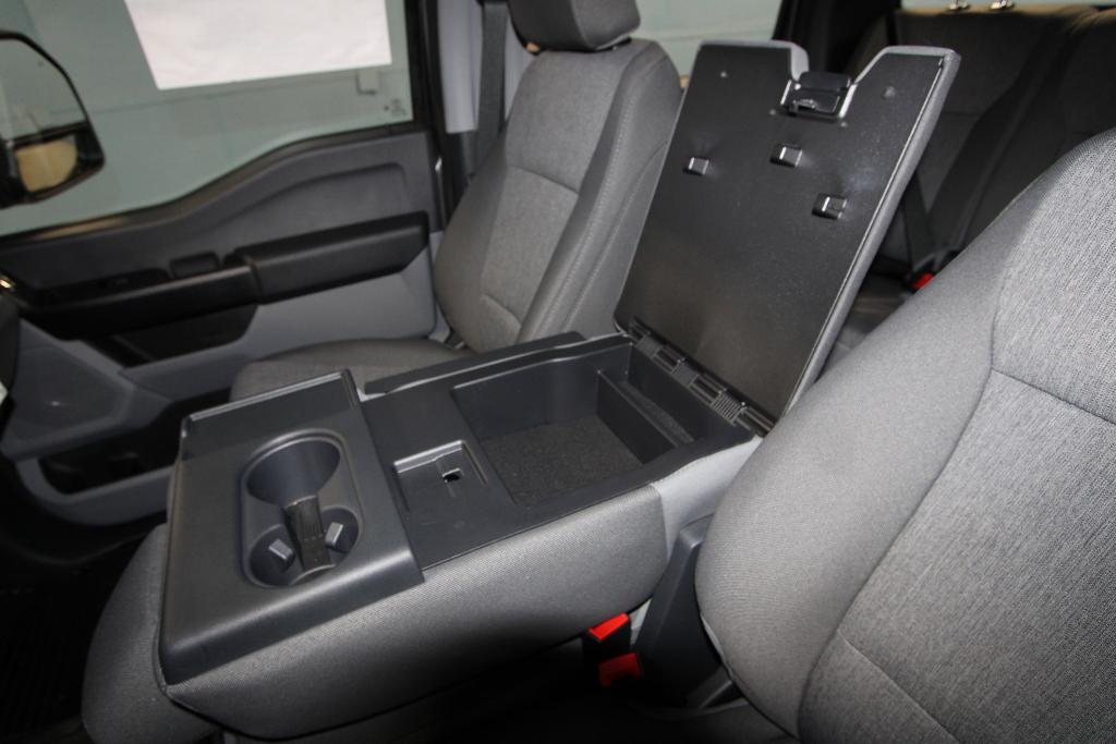 new 2025 Ford F-250 car, priced at $56,640