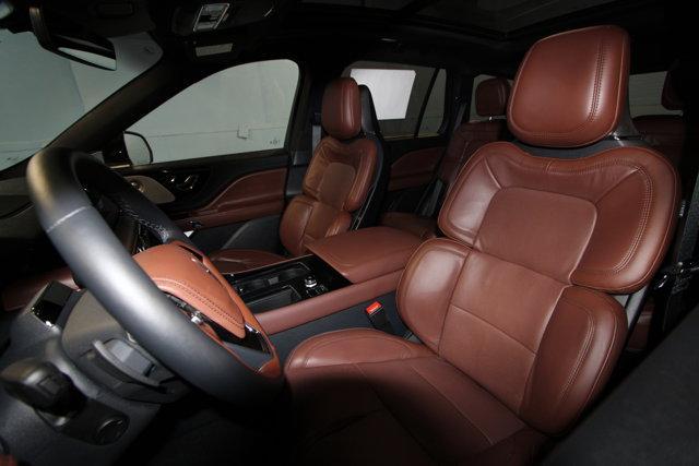 new 2025 Lincoln Aviator car, priced at $72,234
