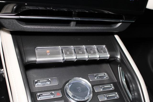 new 2025 Lincoln Nautilus car, priced at $50,985