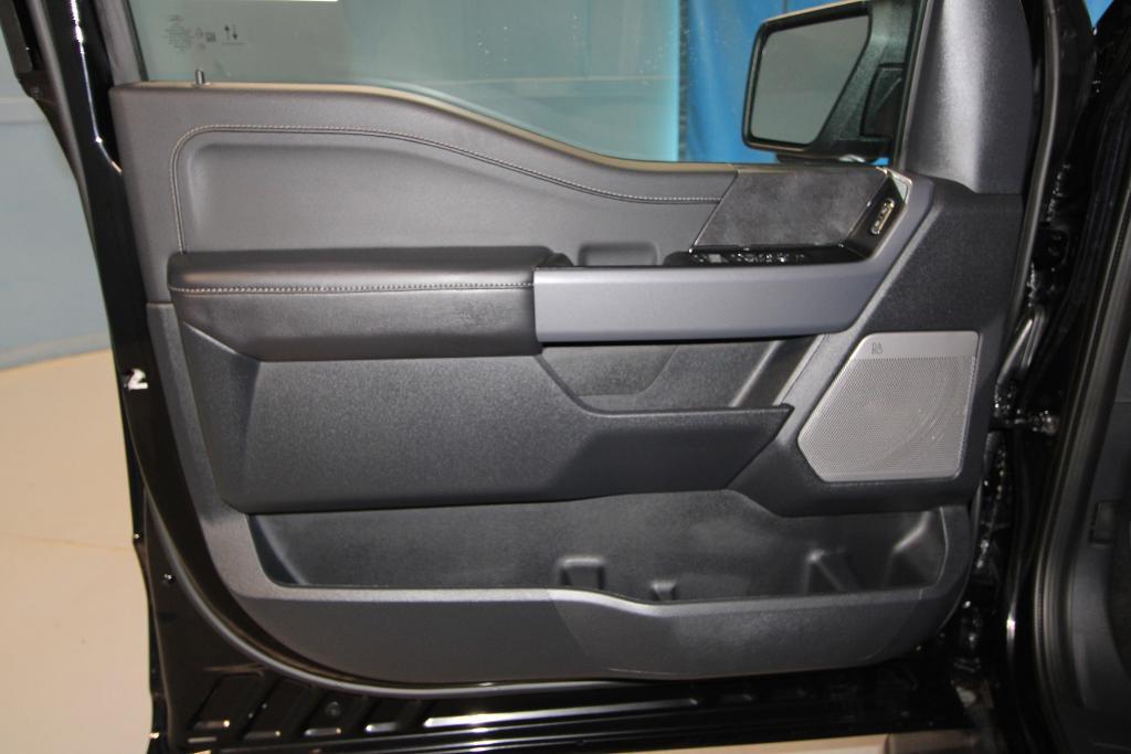 new 2025 Ford F-150 car, priced at $62,256