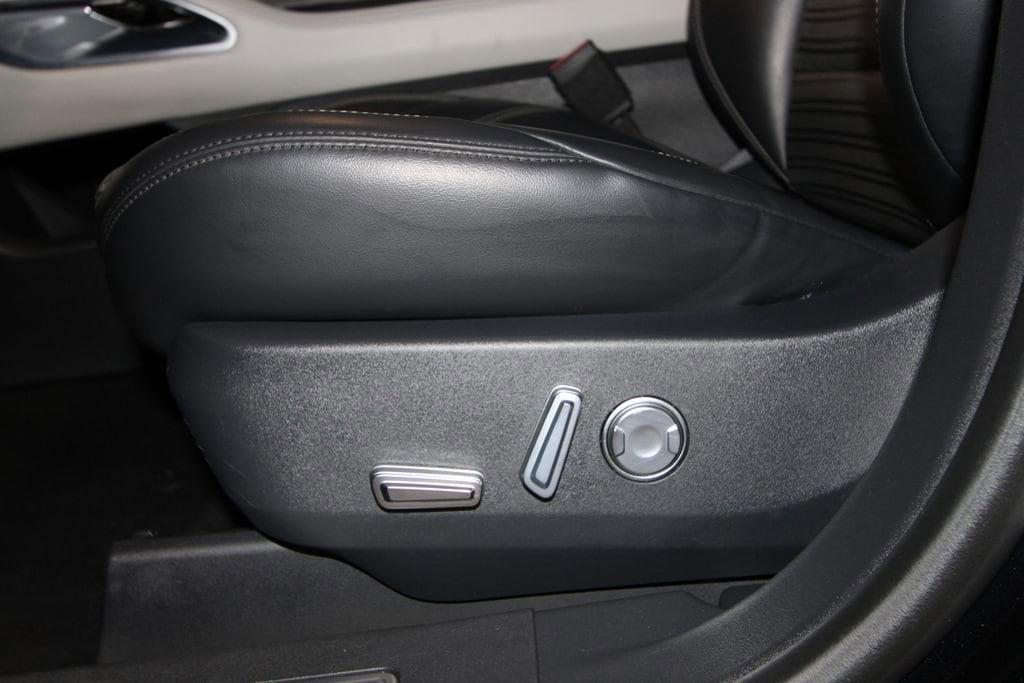 used 2024 Lincoln Nautilus car, priced at $57,600
