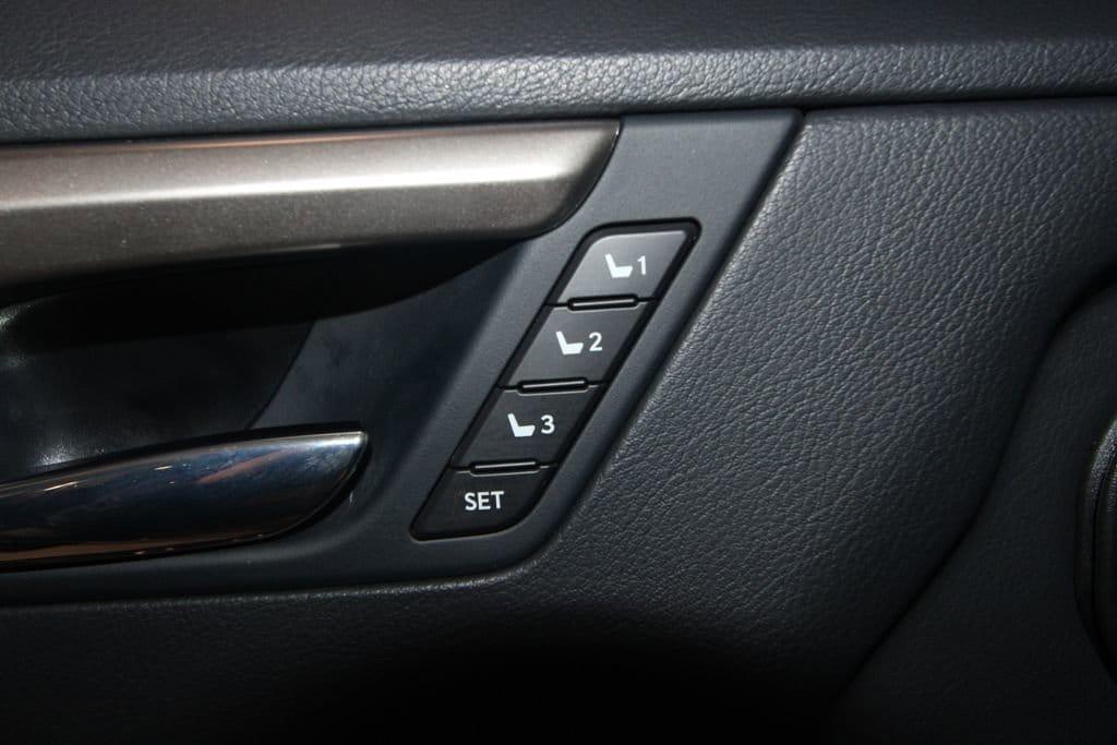 used 2022 Lexus RX 350L car, priced at $43,800