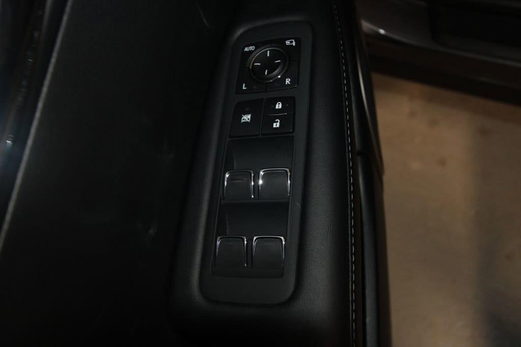 used 2022 Lexus RX 350L car, priced at $43,800