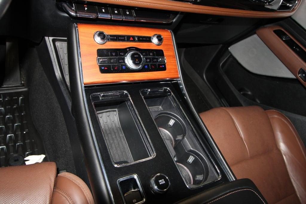used 2020 Lincoln Aviator car, priced at $35,991