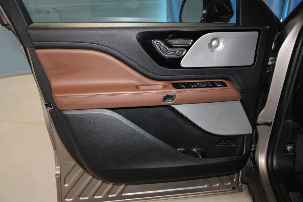 used 2020 Lincoln Aviator car, priced at $35,991