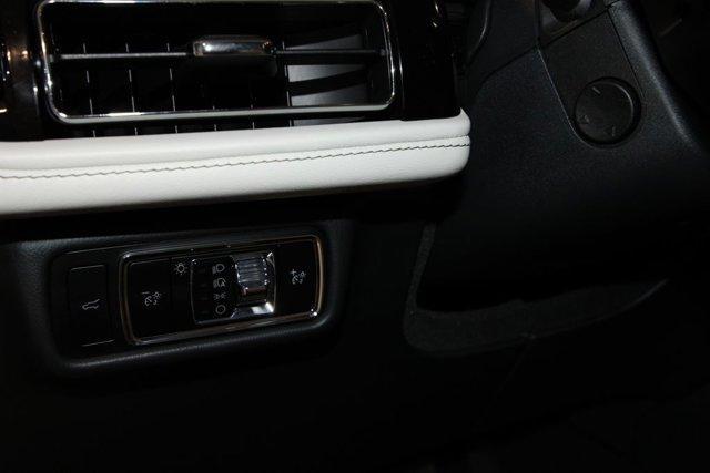 used 2025 Lincoln Aviator car, priced at $71,991