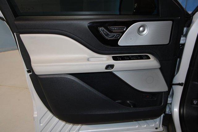 used 2025 Lincoln Aviator car, priced at $71,991