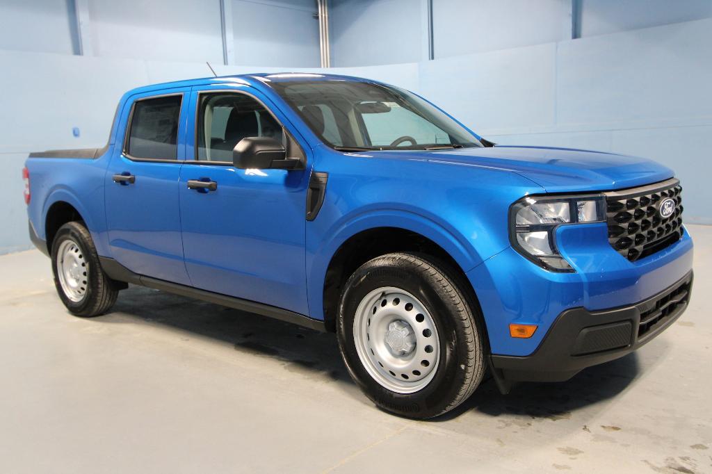 new 2025 Ford Maverick car, priced at $27,539