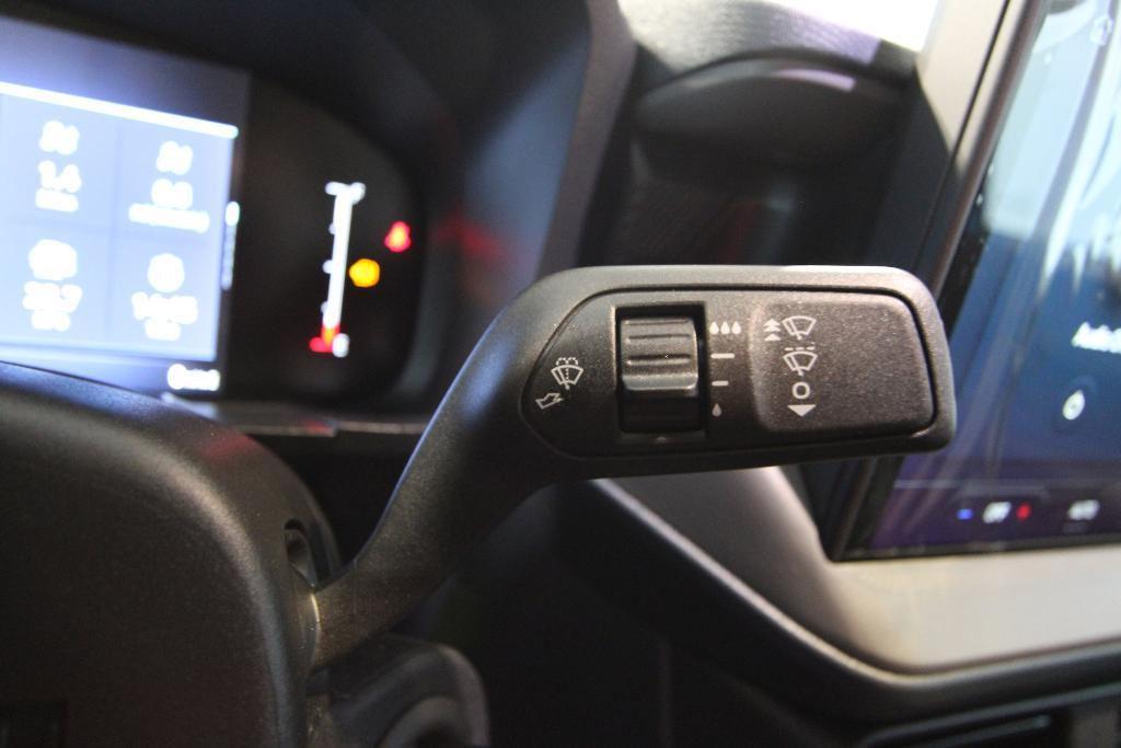 new 2025 Ford Maverick car, priced at $27,539