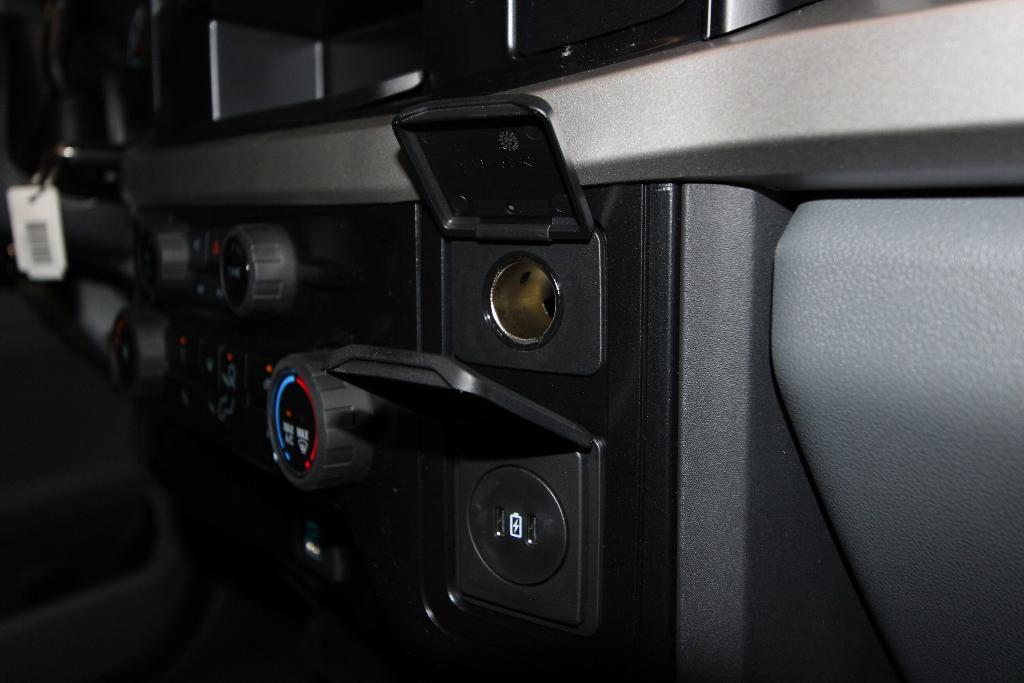 new 2025 Ford F-250 car, priced at $60,890