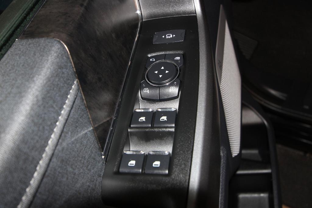 new 2025 Ford F-250 car, priced at $88,176