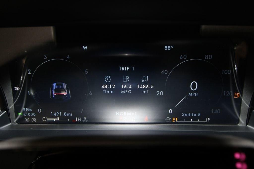 used 2024 Lincoln Navigator L car, priced at $82,991