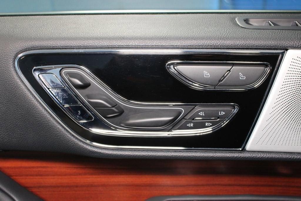 used 2024 Lincoln Navigator L car, priced at $91,991
