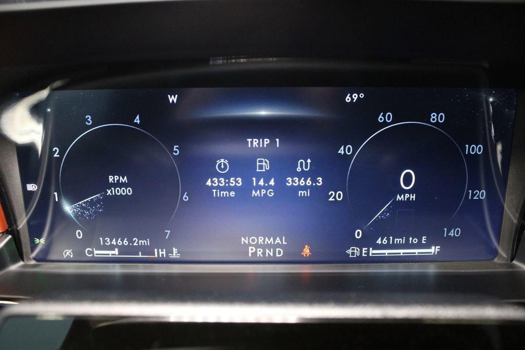 used 2024 Lincoln Navigator L car, priced at $91,991