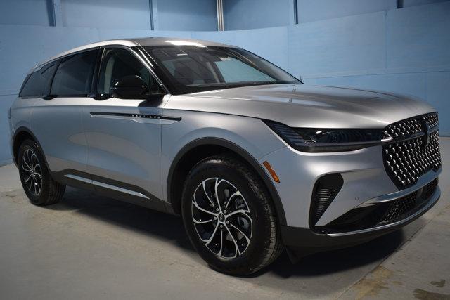 new 2025 Lincoln Nautilus car, priced at $56,270