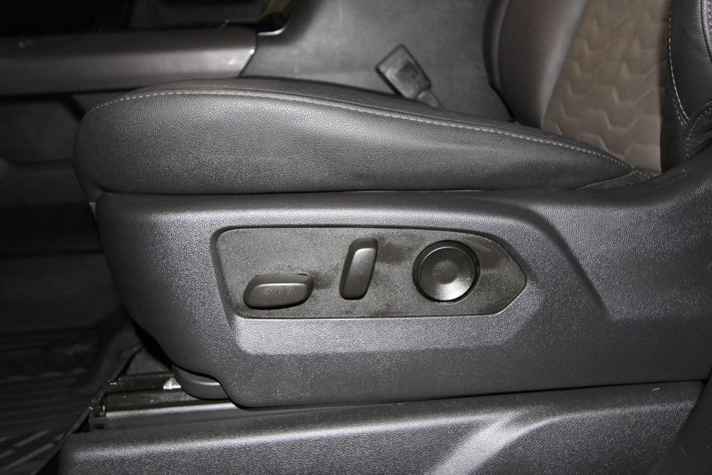 used 2024 Chevrolet Silverado 2500 car, priced at $75,991