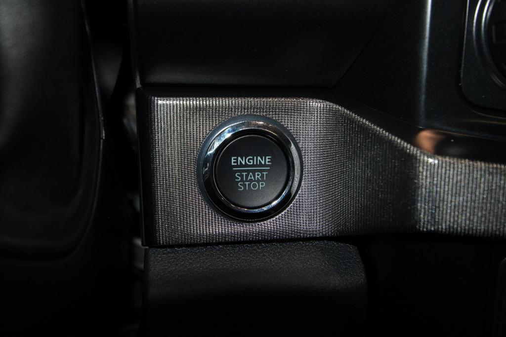 new 2025 Ford F-250 car, priced at $91,484