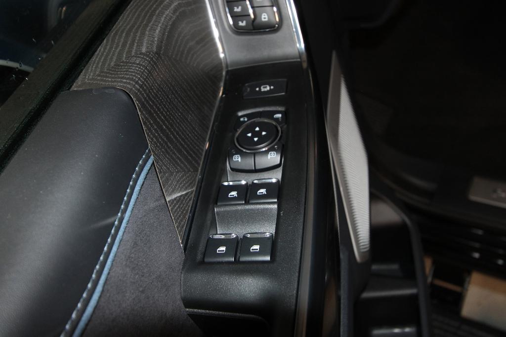 new 2025 Ford F-250 car, priced at $97,300