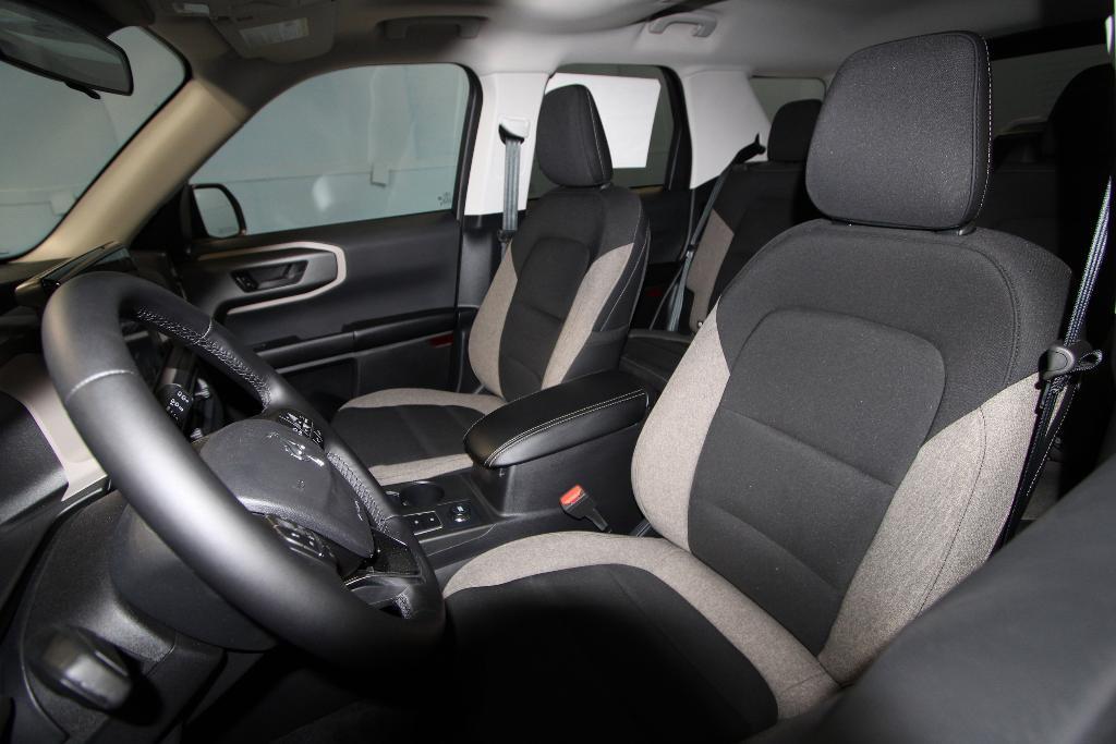 new 2025 Ford Bronco Sport car, priced at $33,948