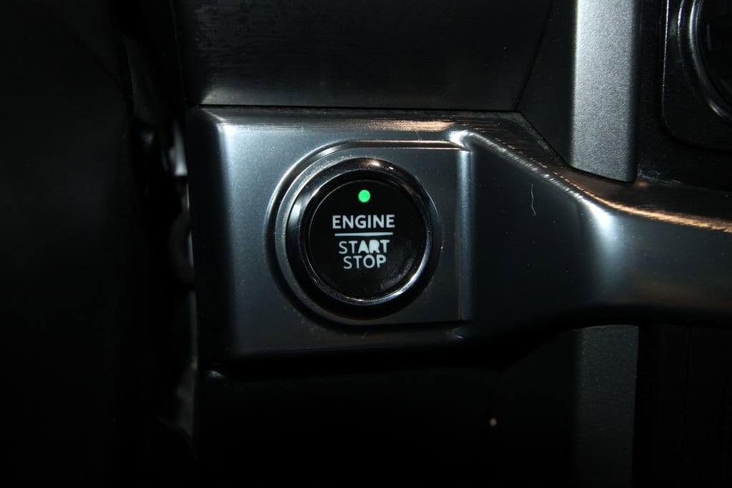 used 2021 Ford F-150 car, priced at $40,496