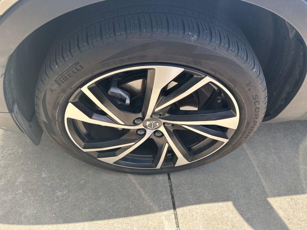 used 2022 Volvo XC40 car, priced at $32,991