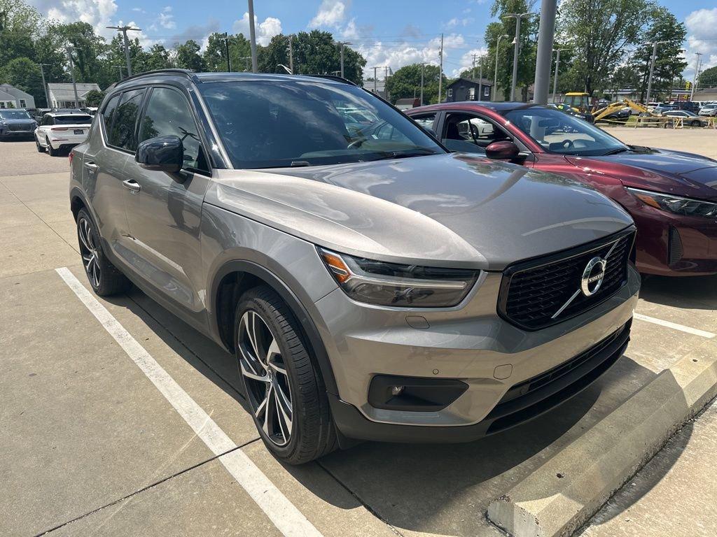 used 2022 Volvo XC40 car, priced at $32,991