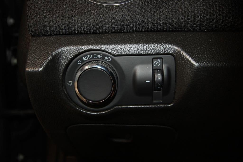 used 2014 Chevrolet Cruze car, priced at $8,991