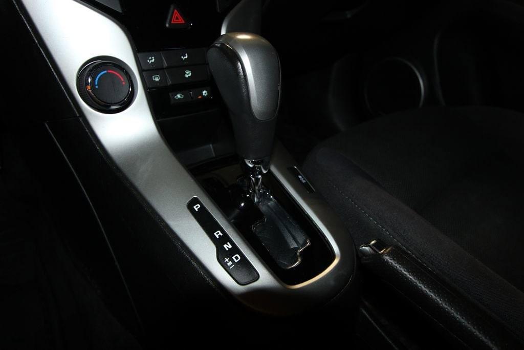used 2014 Chevrolet Cruze car, priced at $8,991
