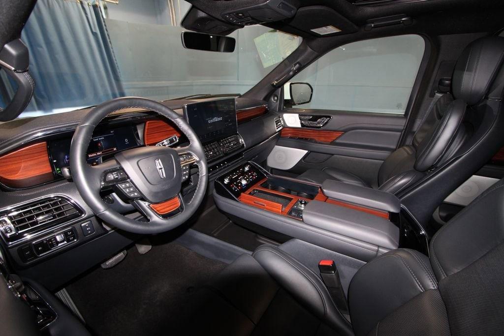 used 2024 Lincoln Navigator car, priced at $89,991