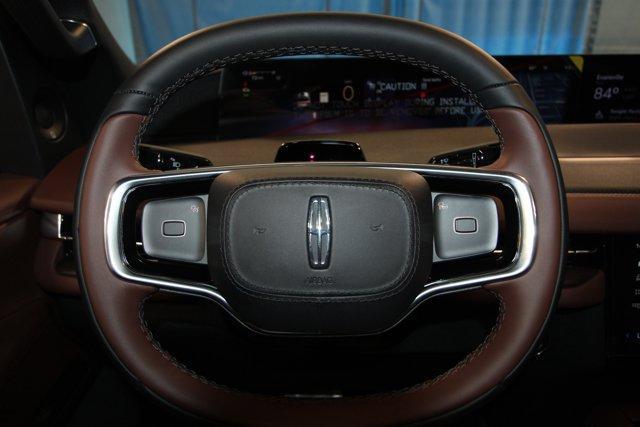 new 2025 Lincoln Navigator L car, priced at $105,930