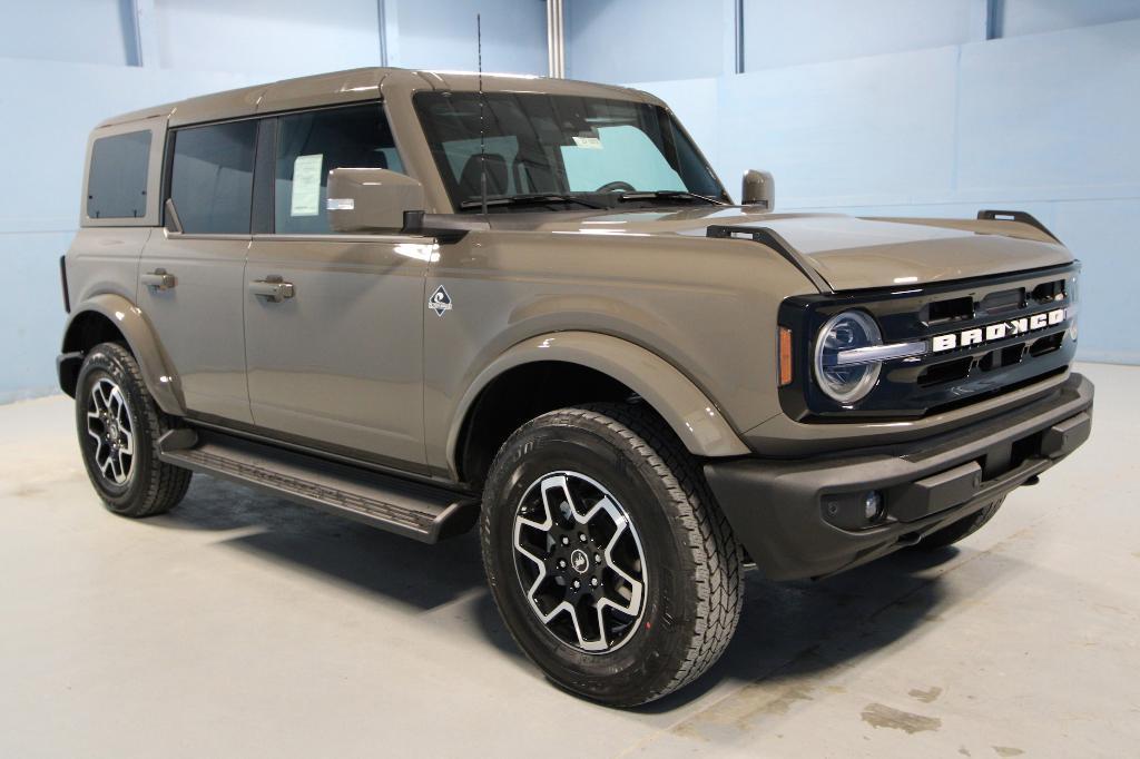 new 2025 Ford Bronco car, priced at $53,808