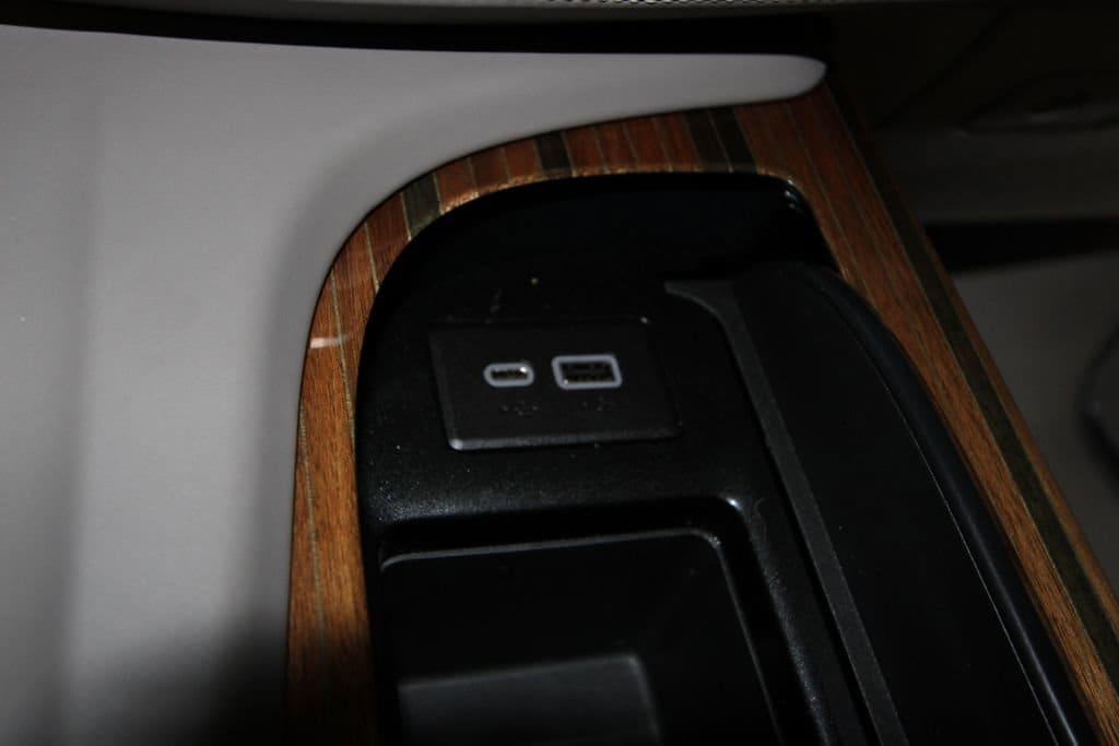 used 2022 Cadillac Escalade car, priced at $85,991