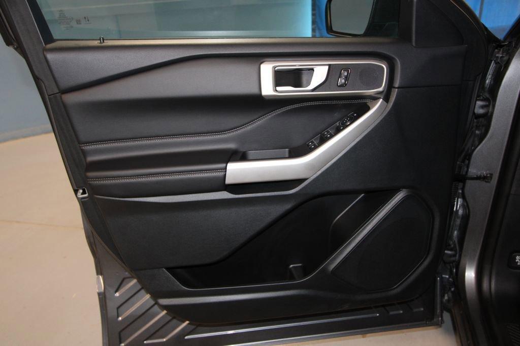 used 2023 Ford Explorer car, priced at $38,300