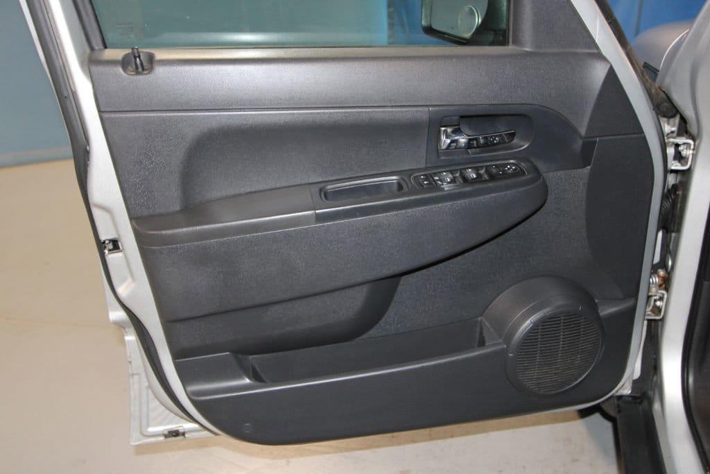 used 2010 Jeep Liberty car, priced at $5,991
