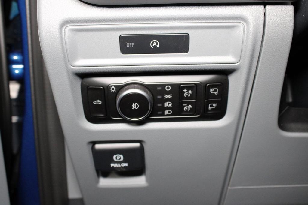 new 2025 Ford F-150 car, priced at $55,239