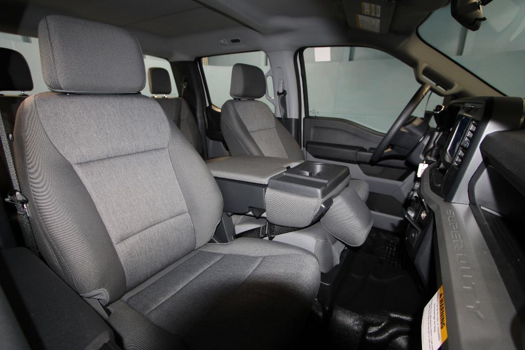 new 2025 Ford F-250 car, priced at $56,640