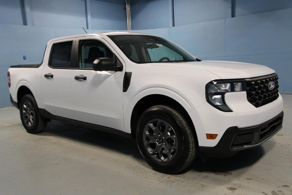 new 2025 Ford Maverick car, priced at $30,319
