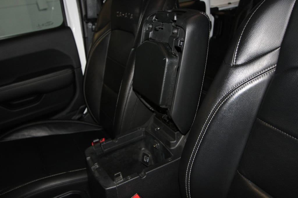 used 2018 Jeep Wrangler Unlimited car, priced at $29,991