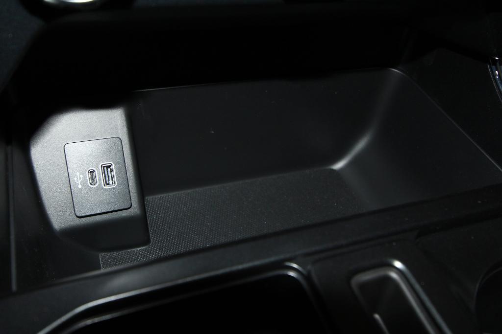 new 2025 Ford F-150 car, priced at $59,158