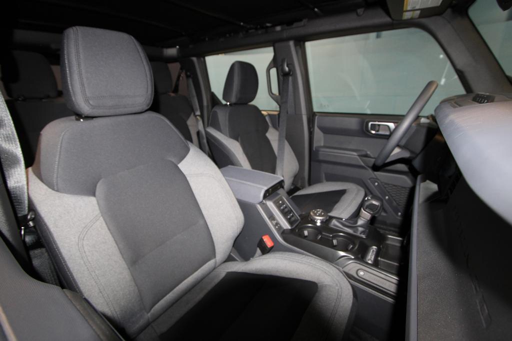 new 2025 Ford Bronco car, priced at $45,914
