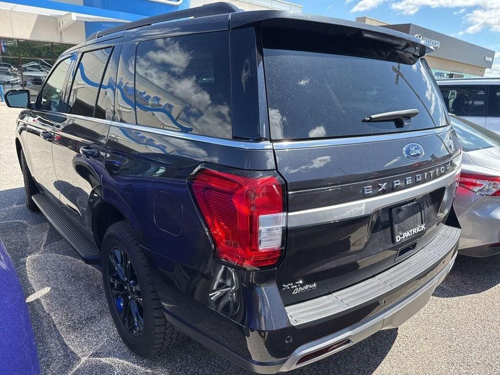 used 2024 Ford Expedition car, priced at $60,991