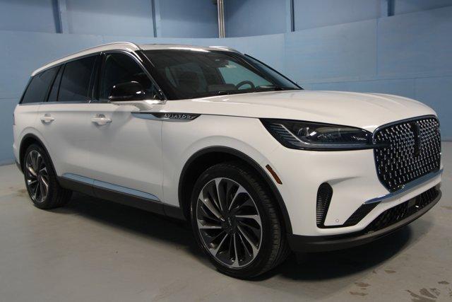 new 2025 Lincoln Aviator car, priced at $78,456