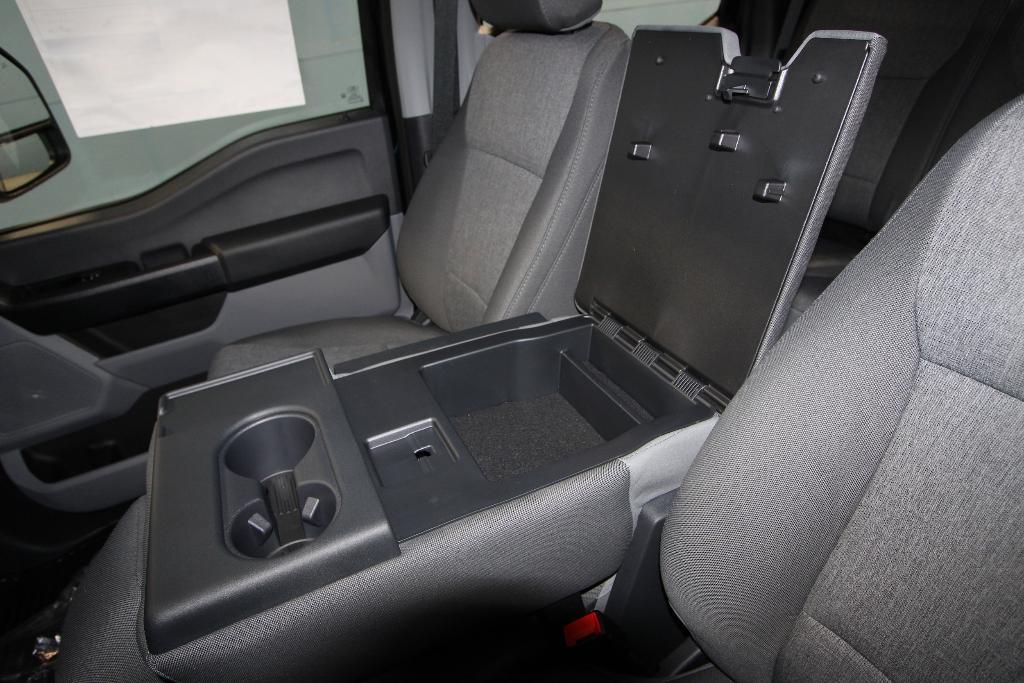 new 2025 Ford F-250 car, priced at $57,640