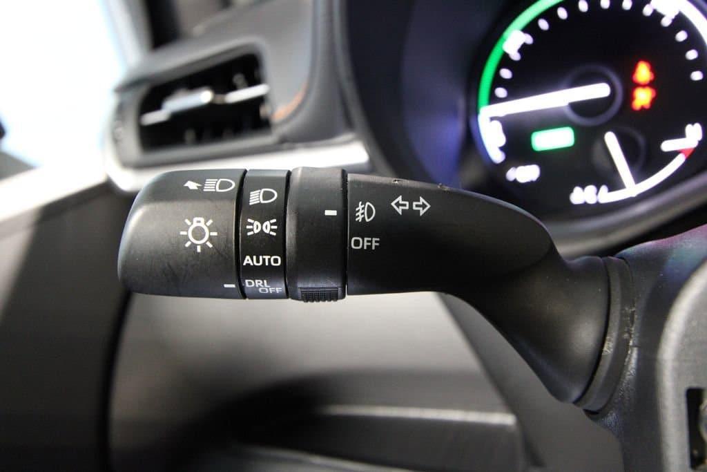 used 2023 Toyota Sienna car, priced at $72,991