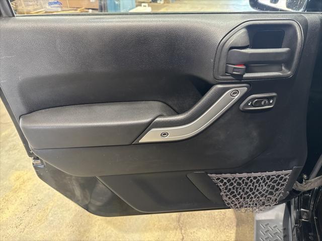 used 2013 Jeep Wrangler Unlimited car, priced at $15,987