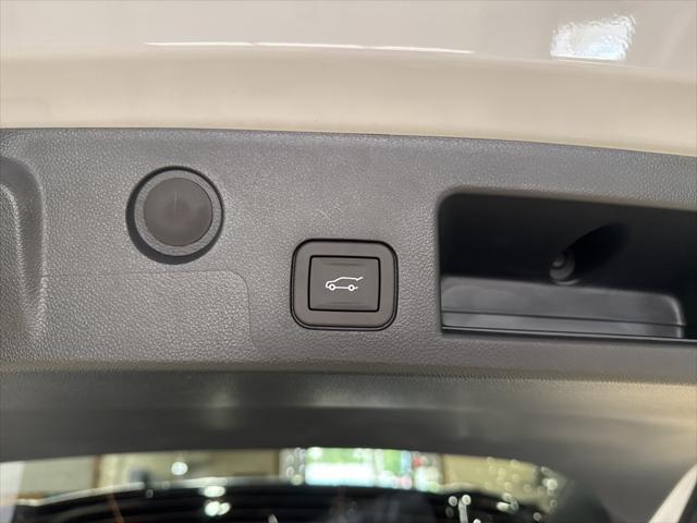 new 2025 Chevrolet Equinox car, priced at $34,145