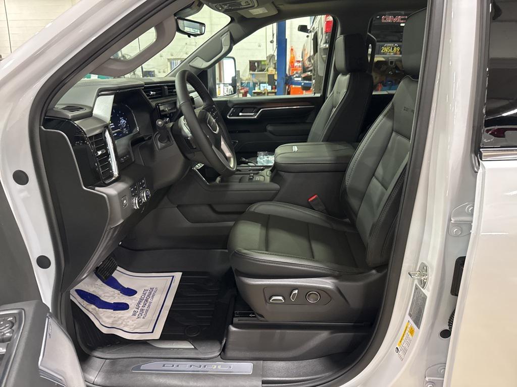 new 2025 GMC Sierra 3500 car, priced at $89,985