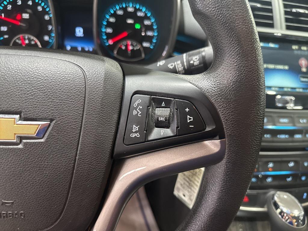 used 2015 Chevrolet Malibu car, priced at $12,387