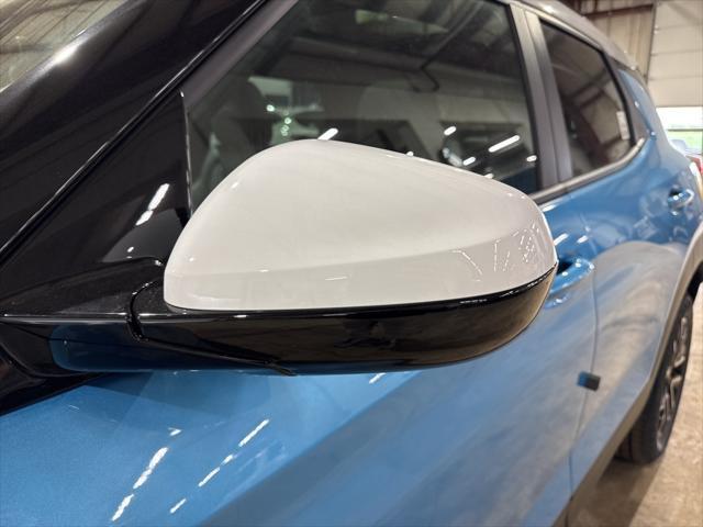new 2025 Chevrolet TrailBlazer car, priced at $35,070